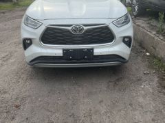 Photo of the vehicle Toyota Highlander