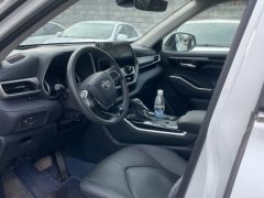 Сүрөт унаа Toyota Highlander