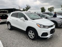 Photo of the vehicle Chevrolet Tracker