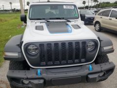 Сүрөт унаа Jeep Wrangler