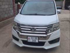 Фото авто Honda Stepwgn