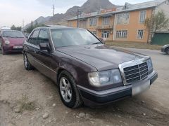 Фото авто Mercedes-Benz W124