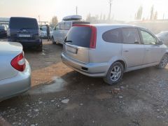 Сүрөт унаа Honda Stream