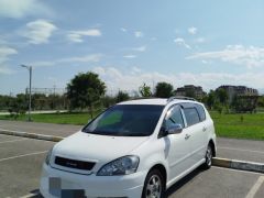 Фото авто Toyota Ipsum