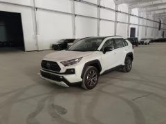 Сүрөт унаа Toyota RAV4