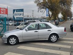 Сүрөт унаа Mercedes-Benz C-Класс