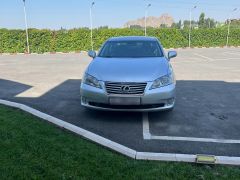 Photo of the vehicle Lexus ES