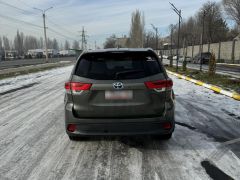 Фото авто Toyota Highlander