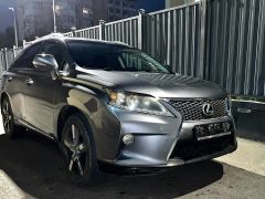 Photo of the vehicle Lexus RX