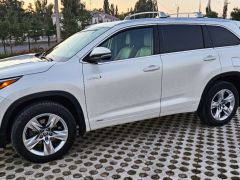 Фото авто Toyota Highlander