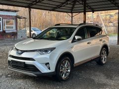 Сүрөт унаа Toyota RAV4