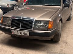 Фото авто Mercedes-Benz W124