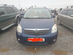 Сүрөт унаа Toyota Corolla Verso