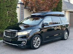 Фото авто Kia Carnival