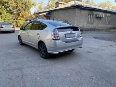 Фото авто Toyota Prius