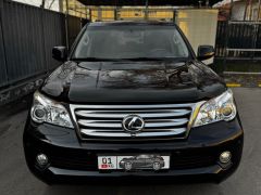 Photo of the vehicle Lexus GX