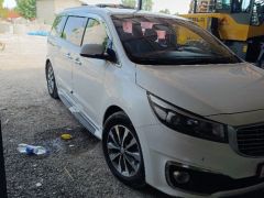 Фото авто Kia Carnival