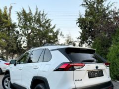 Сүрөт унаа Toyota RAV4