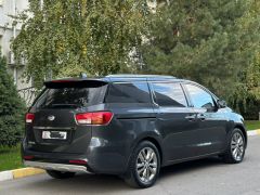 Фото авто Kia Carnival