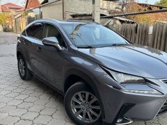 Photo of the vehicle Lexus NX