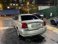 Сүрөт унаа Toyota Avensis