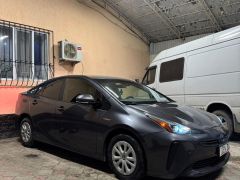 Фото авто Toyota Prius