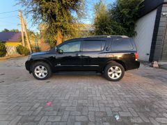 Photo of the vehicle Nissan Armada