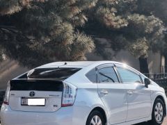 Сүрөт унаа Toyota Prius