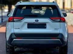 Сүрөт унаа Toyota RAV4