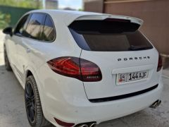 Photo of the vehicle Porsche Cayenne