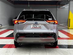 Сүрөт унаа Toyota RAV4