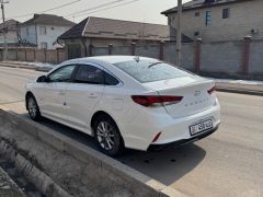 Photo of the vehicle Hyundai Sonata