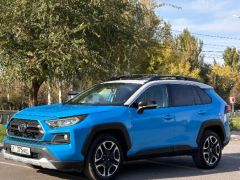 Сүрөт унаа Toyota RAV4