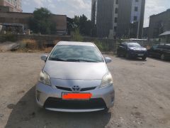 Фото авто Toyota Prius