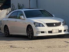 Фото авто Toyota Crown