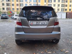 Фото авто Honda Fit