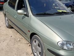 Сүрөт унаа Renault Megane