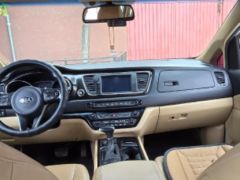 Фото авто Kia Carnival