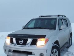 Photo of the vehicle Nissan Pathfinder