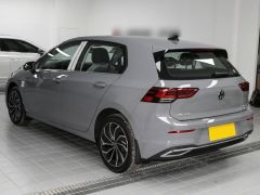 Photo of the vehicle Volkswagen Golf GTI