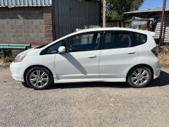 Сүрөт унаа Honda Fit