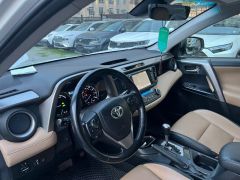 Сүрөт унаа Toyota RAV4