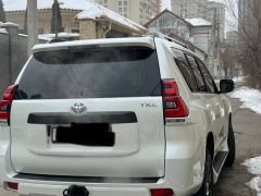 Сүрөт унаа Toyota Land Cruiser Prado