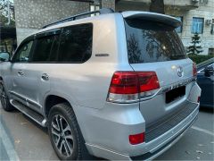 Фото авто Toyota Land Cruiser