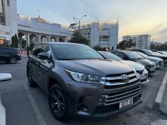 Фото авто Toyota Highlander