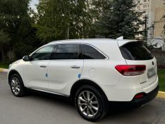 Сүрөт унаа Kia Sorento