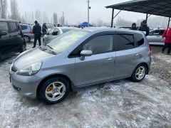 Фото авто Honda Jazz