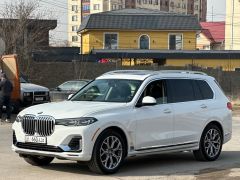 Фото авто BMW X7