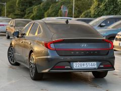 Photo of the vehicle Hyundai Sonata