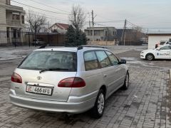 Сүрөт унаа Toyota Avensis